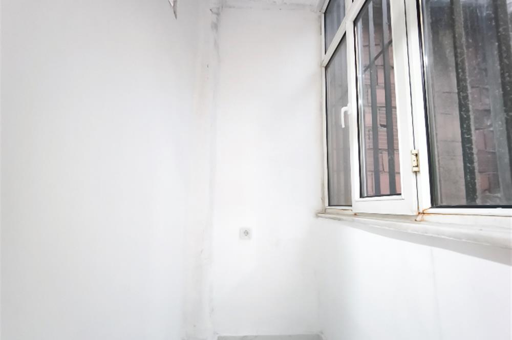 Kadıköy Altıyol'da Kiralık Ofis 3+1 