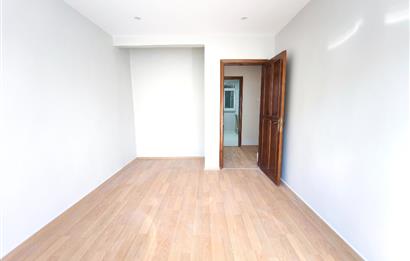 Kadıköy Altıyol'da Kiralık Ofis 3+1 