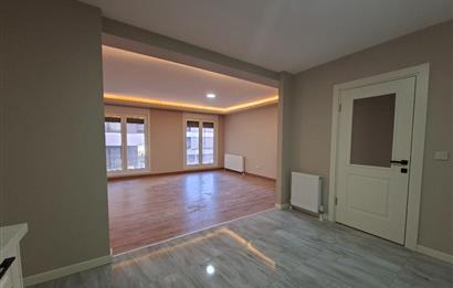 FERAH MAH. 3+1 BAHÇE KULLANIMLI 106m2 NET GÜVENLİK VE HAVUZLU