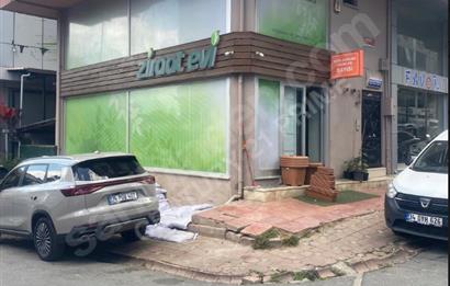  Çekmeköy Merkezde, ana yola cephe, kiracılı satılık dükkan!