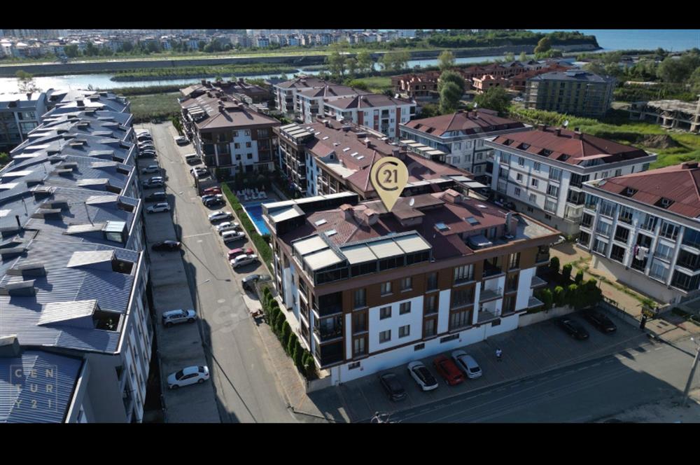 CENTURY21 DEN CUMHURİYETDE SATILIK 6+1 LÜKS 270 M² DUBLEKS DAİRE