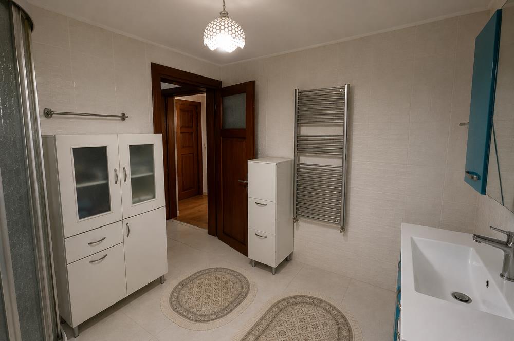 Esenkent Mahallesinde Yatırımlık ve Oturuma Uygun 2+1 Daire