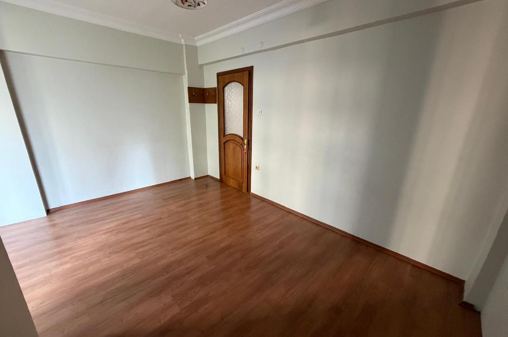 ŞEHRİN MERKEZİNDE MEDENİYET ÜNİ.KOMŞU SİTE İÇİ SATILIK 3+1 DAİRE
