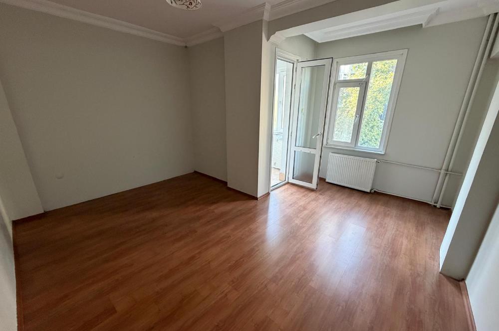 ŞEHRİN MERKEZİNDE MEDENİYET ÜNİ.KOMŞU SİTE İÇİ SATILIK 3+1 DAİRE