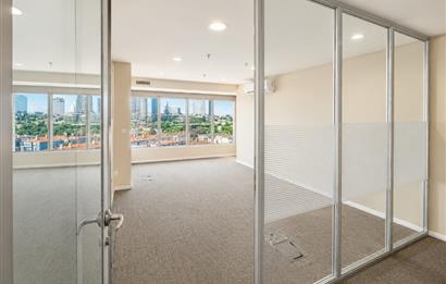 İstanbulun İş Merkezinde A+ Plaza Ofisi | D Plaza | 338 m²