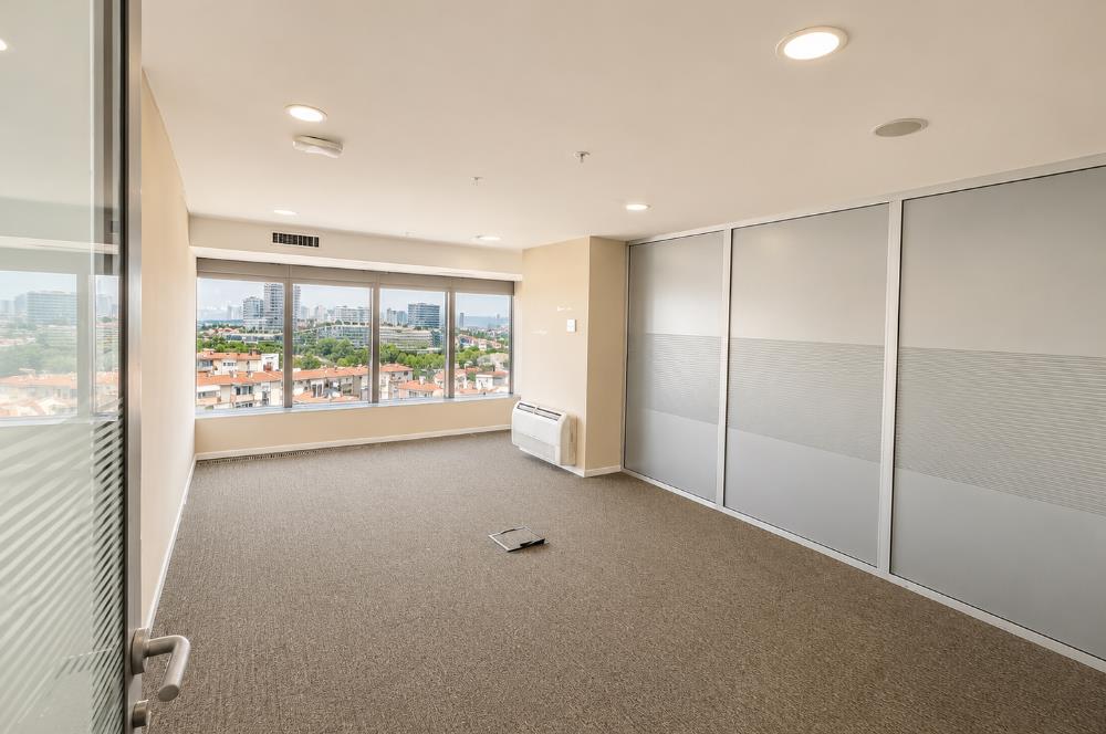 İstanbulun İş Merkezinde A+ Plaza Ofisi | D Plaza | 338 m²