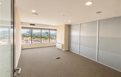 İstanbulun İş Merkezinde A+ Plaza Ofisi | D Plaza | 338 m²