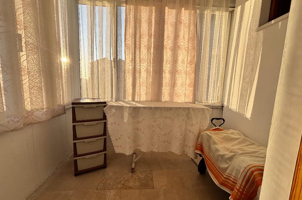 ACIBADEM CADDESİ’NDE ,CADDE CEPHELİ,155 M2,3+1 SATILIK ARA KAT