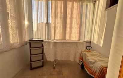 ACIBADEM CADDESİ’NDE ,CADDE CEPHELİ,155 M2,3+1 SATILIK ARA KAT