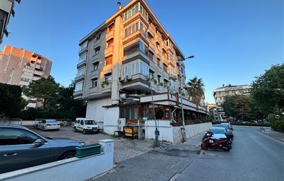 ACIBADEM CADDESİ’NDE ,CADDE CEPHELİ,155 M2,3+1 SATILIK ARA KAT