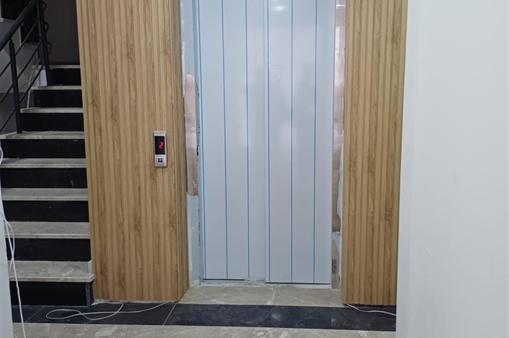 KAÇIRILMAYACAK FIRSAT! ÇEKMEKÖY'DE 2+1 AKILLI EV