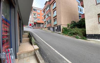 CADDE ÜZERİ SATILIK DÜKKAN TİCARİ POTANSİYELİ YÜKSEK