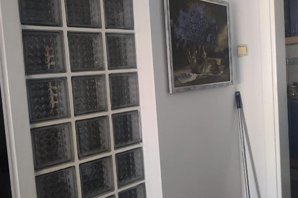 bulvara 3 odalı ofis