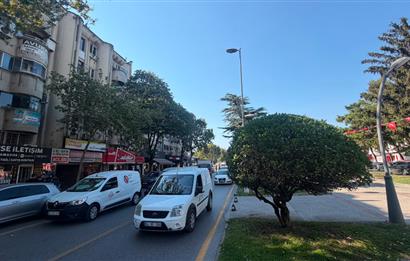 bulvara 3 odalı ofis