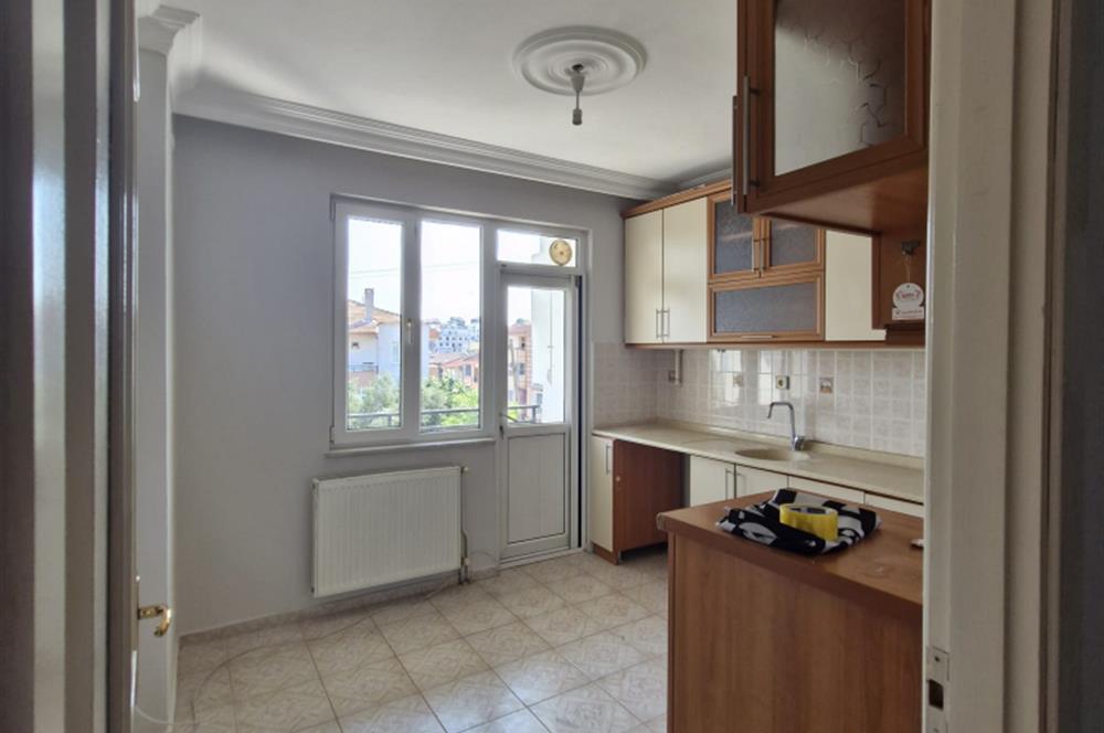 C21 BAL'dan SÜTLÜCE ŞÖFÖR EVLERİ 3+1 KİRALIK