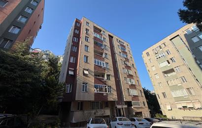 ŞEHRİN MERKEZİNDE MEDENİYET ÜNİ.KOMŞU SİTE İÇİ SATILIK 3+1 DAİRE