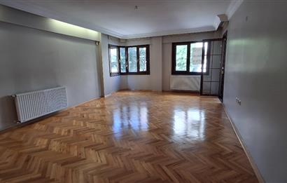 ACIBADEM GENÇ SOKAKTA KİRALIK DAİRE 