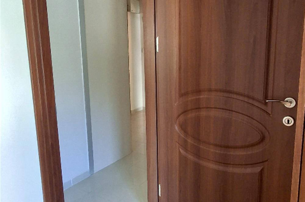 ACIBADEM GENÇ SOKAKTA KİRALIK DAİRE 