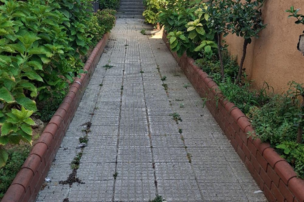 ACIBADEM GENÇ SOKAKTA KİRALIK DAİRE 