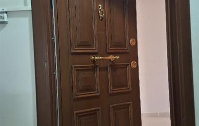 ACIBADEM GENÇ SOKAKTA KİRALIK DAİRE 