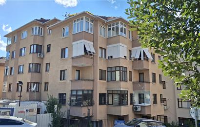 ACIBADEM GENÇ SOKAKTA KİRALIK DAİRE 