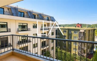 C21'DEN LARUS LOFT SİTESİ'NDE İÇ CEPHEYE BAKAN FULL EŞYALI DAİRE