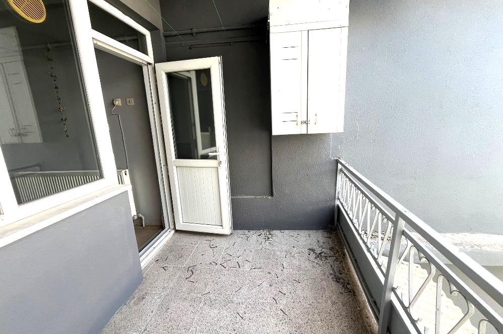 C21 Bal'dan Kayabey Mah.'de Teras Kullanımlı Kiralık 2+1 Daire