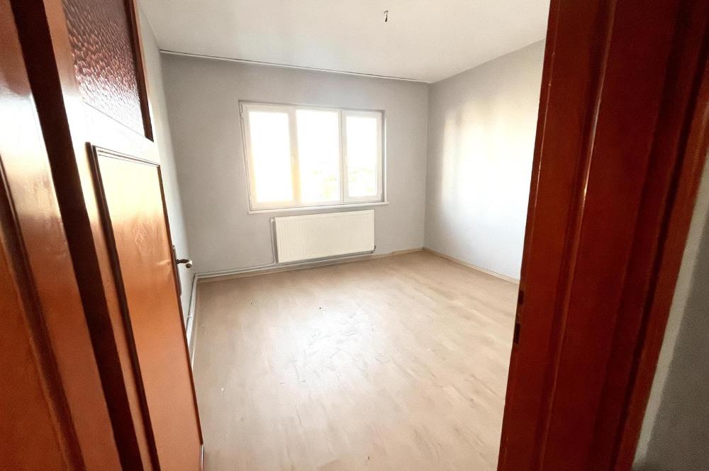 C21 Bal'dan Kayabey Mah.'de Teras Kullanımlı Kiralık 2+1 Daire