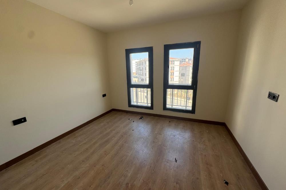 TUZLA AYDINLI TOKİ DE 2+1 KİRALIK DAİRE