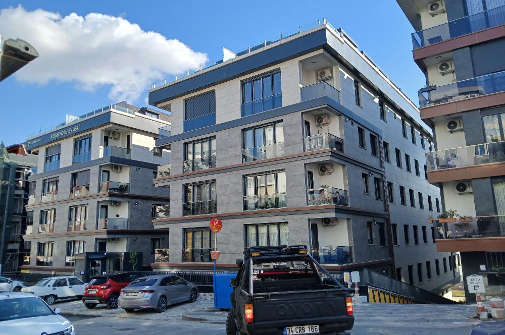 KOŞU EVLERİ SİTESİNDE GÜVENLİKLİ 2+1 KİRALIK DAİRE