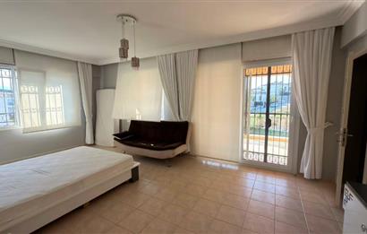 Kuşadası Samos Villalarında Özel Havuzlu,Geniş Bahçeli 4+1 Villa
