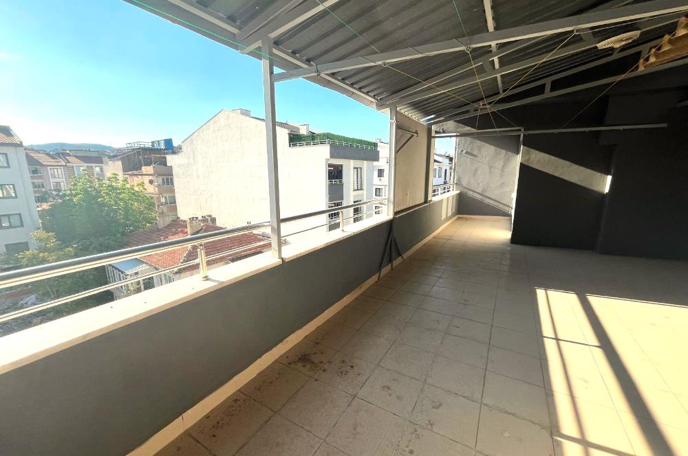 C21 Bal'dan Kayabey Mah.'de Teras Kullanımlı Kiralık 2+1 Daire