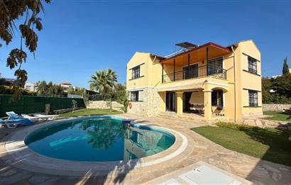 Kuşadası Samos Villalarında Özel Havuzlu,Geniş Bahçeli 4+1 Villa