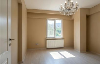 CENTURY 21'DEN 140 M² CUMHURİYETTE 3+1 SATILIK DAİRE