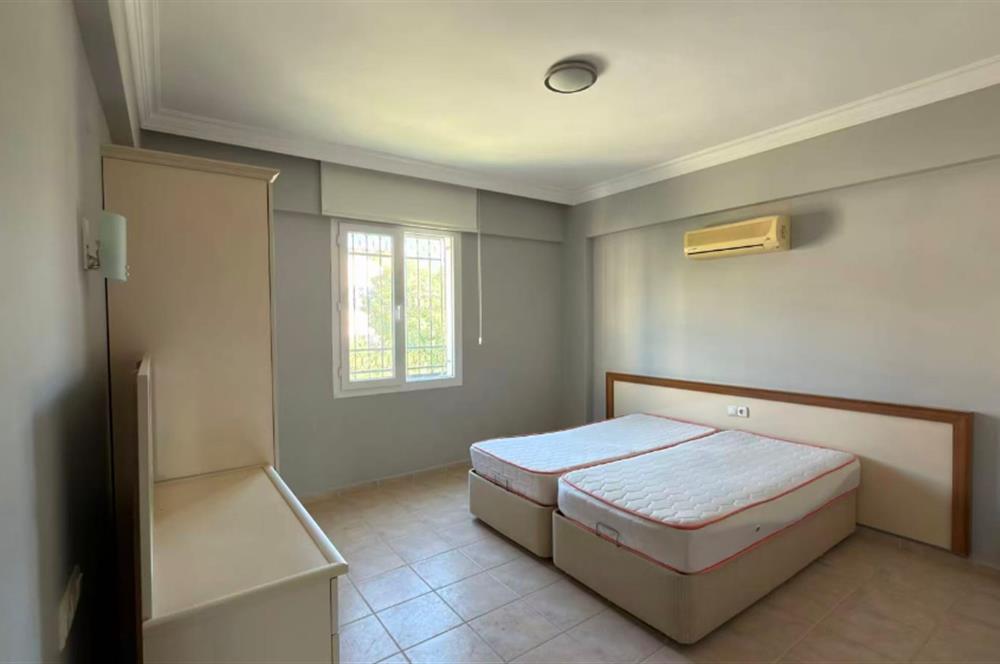 Kuşadası Samos Villalarında Özel Havuzlu,Geniş Bahçeli 4+1 Villa