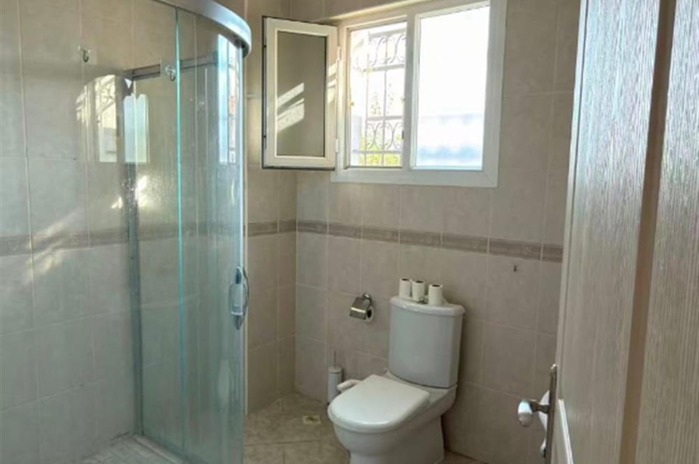 Kuşadası Samos Villalarında Özel Havuzlu,Geniş Bahçeli 4+1 Villa