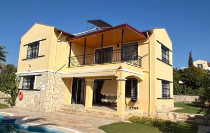 Kuşadası Samos Villalarında Özel Havuzlu,Geniş Bahçeli 4+1 Villa