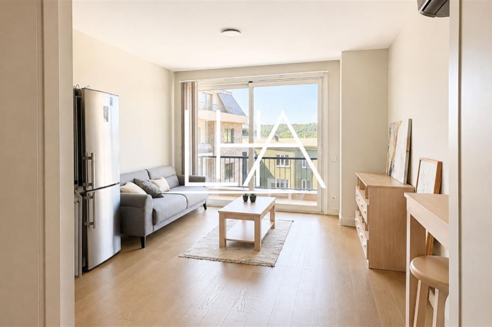 C21'DEN LARUS LOFT SİTESİ'NDE İÇ CEPHEYE BAKAN FULL EŞYALI DAİRE