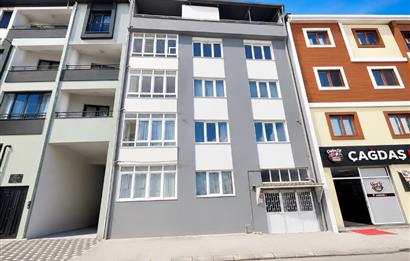 C21 Bal'dan Kayabey Mah.'de Teras Kullanımlı Kiralık 2+1 Daire