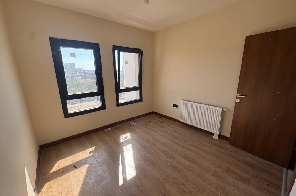 TUZLA AYDINLI TOKİ DE 2+1 KİRALIK DAİRE