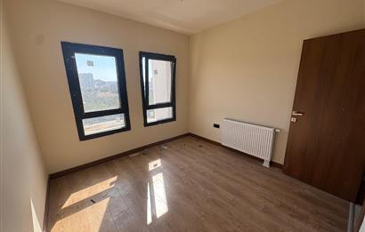 TUZLA AYDINLI TOKİ DE 2+1 KİRALIK DAİRE