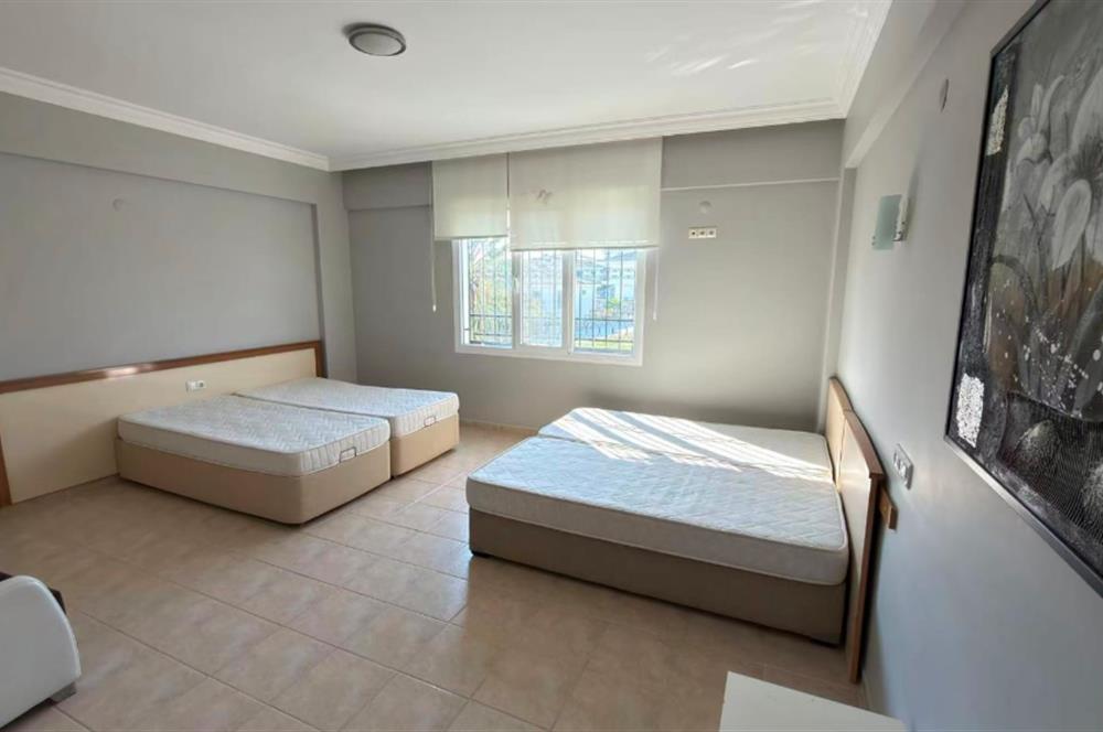 Kuşadası Samos Villalarında Özel Havuzlu,Geniş Bahçeli 4+1 Villa