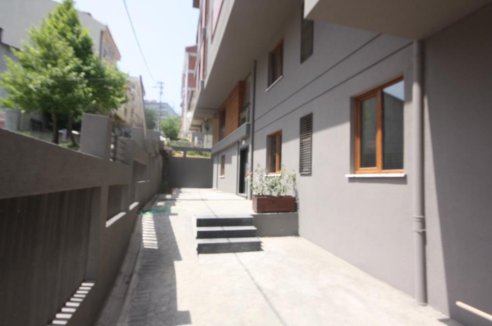 ÇEKMEKÖY MERKEZ MAH.KAPALI OTOPARKLI,GİYSİ ODALI LÜKS DAİRE SATILIKTIR