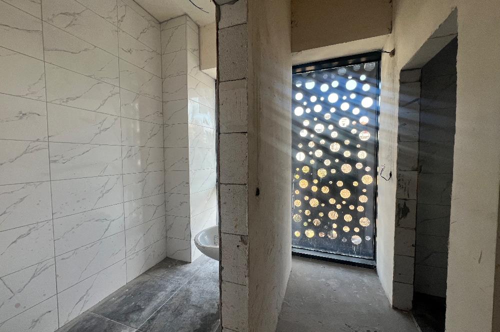 Pendik Kaynarcada Satılık Plaza 