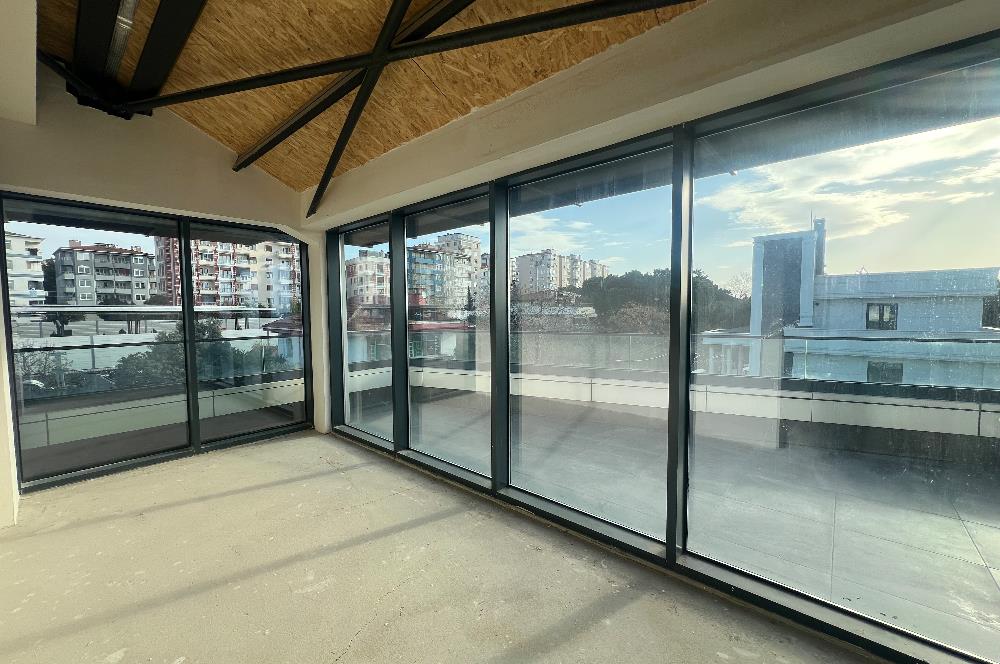 Pendik Kaynarcada Satılık Plaza 