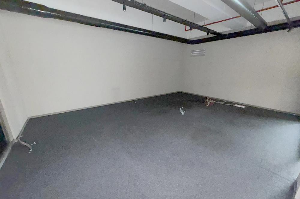KAĞITHANE PAPİRUS PLAZADA 750 M² KİRALIK HAZIR OFİS