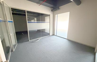 KAĞITHANE PAPİRUS PLAZADA 750 M² KİRALIK HAZIR OFİS