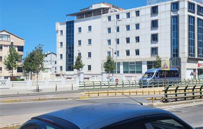 ÜMRANİYE ALEMDAĞ CAD. ÜZERİNDE KİRALIK 6.500 M2 KOMPLE BİNA