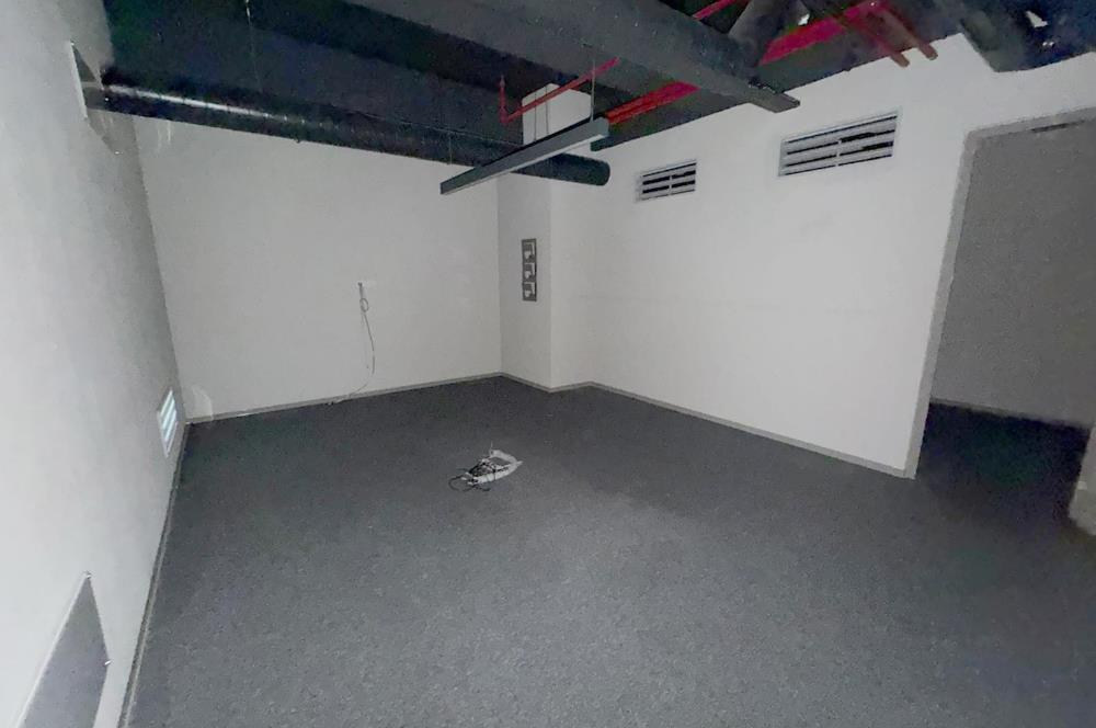 KAĞITHANE PAPİRUS PLAZADA 750 M² KİRALIK HAZIR OFİS