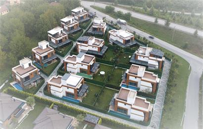 Kırkpınar Merkeze yazın site içi müstakil havzlu Villa